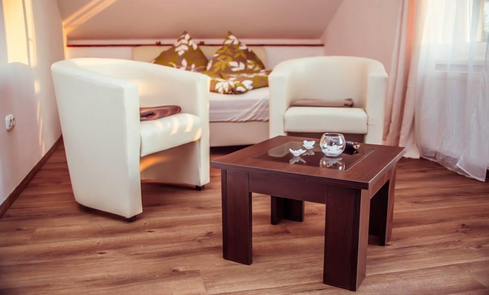 Vulcano Vendeghaz Hotel Mesteri Ngoại thất bức ảnh